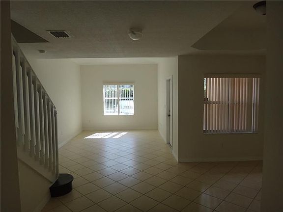 5th image of 4929 N Harbor Isles Dr #204