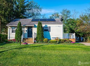 174 Runyon Ave, Somerset, NJ 08873