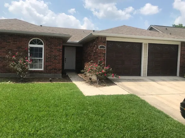 1925 Brighton Pl, Harvey, LA 70058