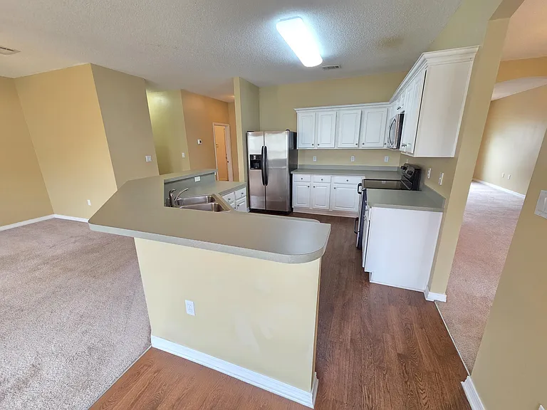 7270 Mossy Oaks Dr — Photo 11