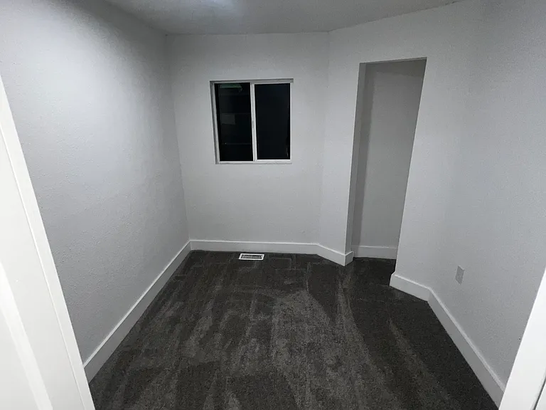 630 N Luett Ave — Photo 9