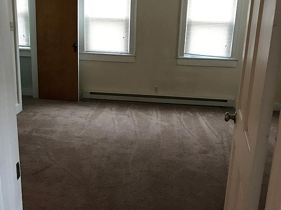 Sitting room/ bedroom