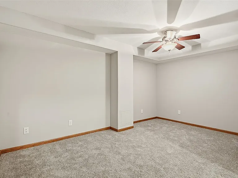 660 Magnolia Ln #2 — Photo 21