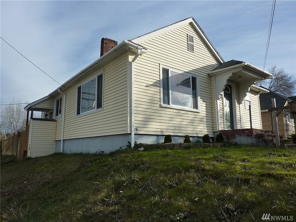 1st image of 1222 Warren Ave