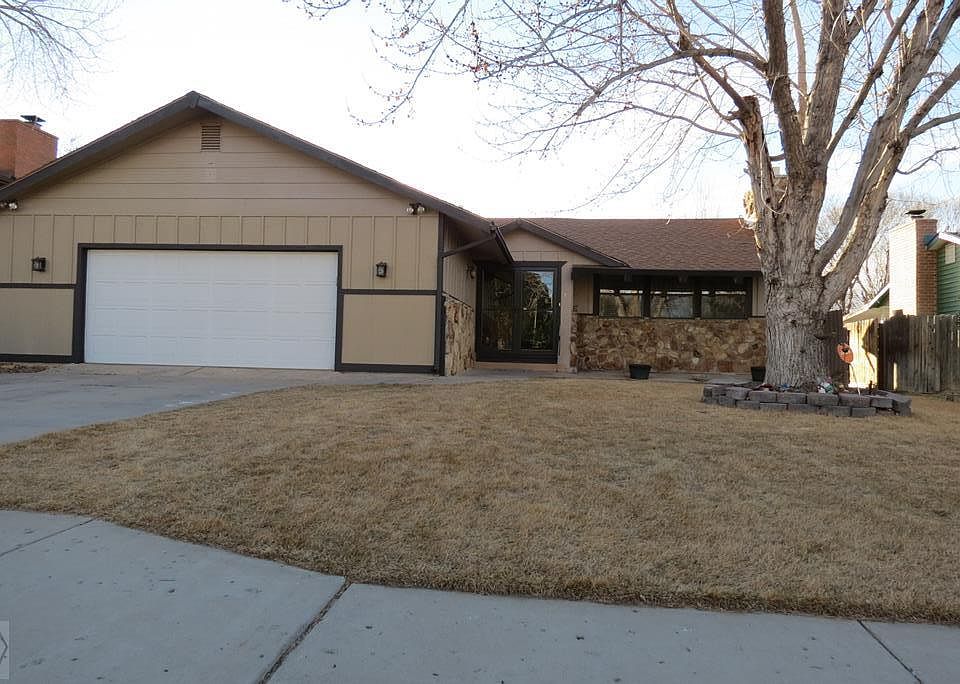 1st image of 7 Bellflower Ct