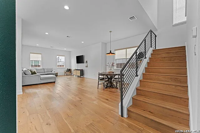 415 Alexander Ave — Photo 10