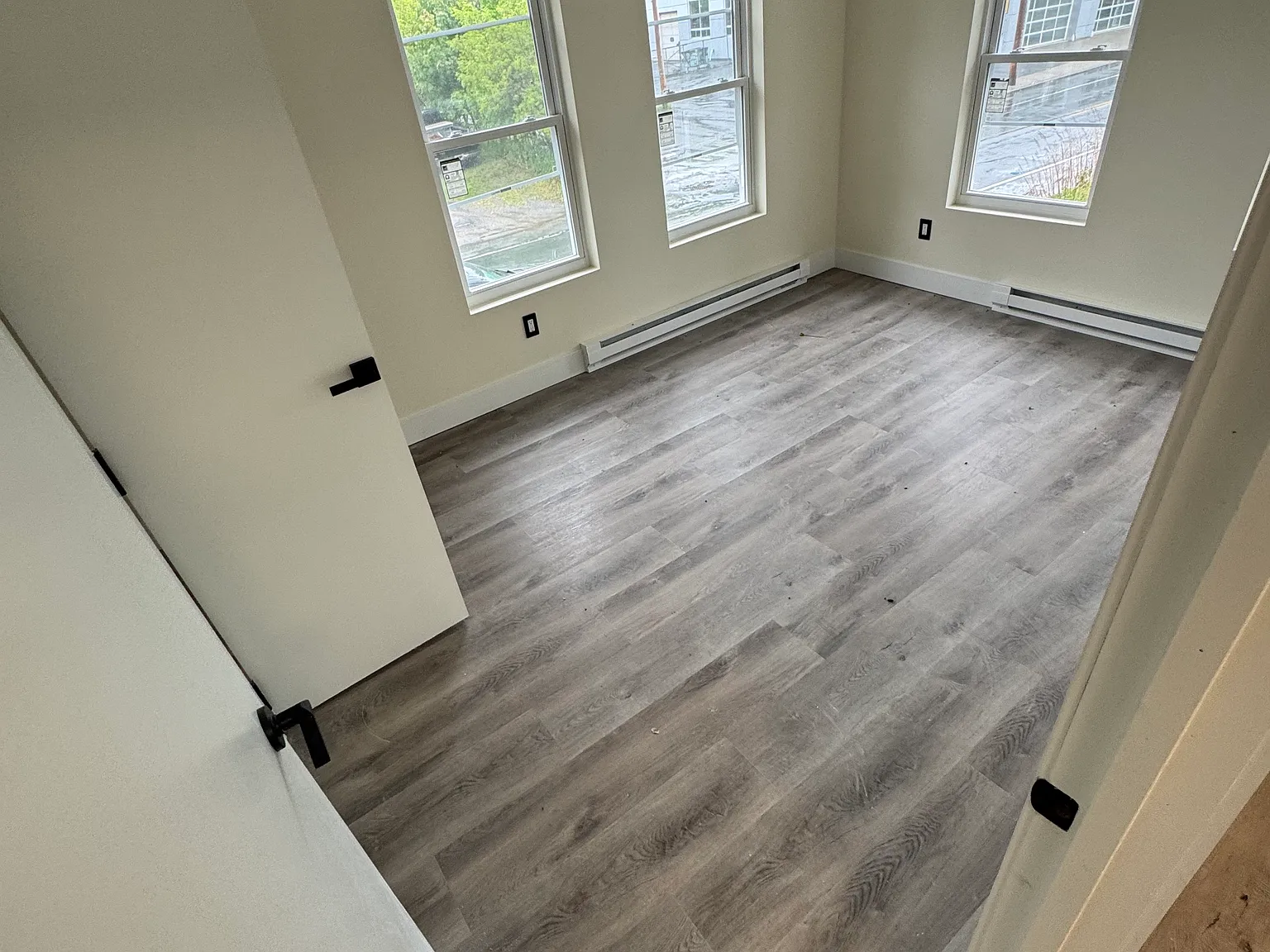 2 bed, $1,600 — Photo 4