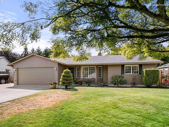 2nd image of 6986 SE Eileen Ln