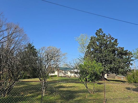 2nd image of 3313 Woolard Rd