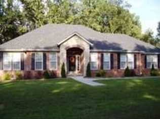 1 Hampton Cir, Bella Vista, AR 72714
