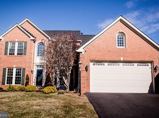5 Chapel Manor Ct, Perry Hall, MD 21128