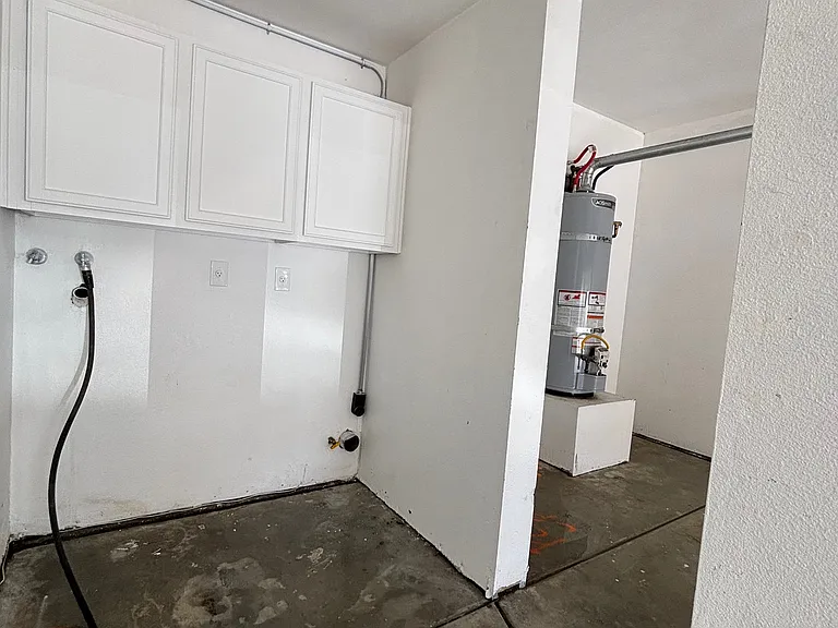 31759 Avenue E #102 — Photo 11