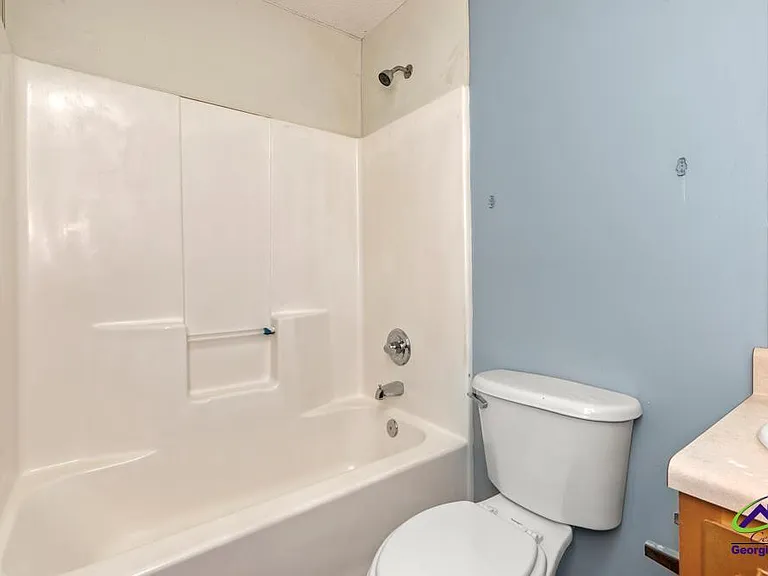 203 Brooks Blvd — Photo 12