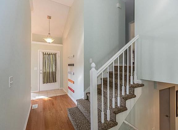 2nd image of 306 Woodhaven Dr