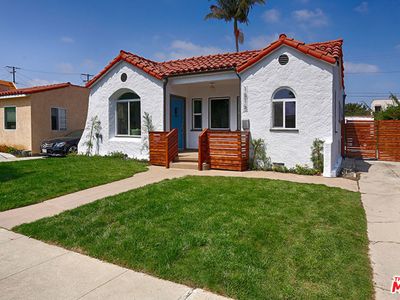 1815 S Cloverdale Ave, Los Angeles, CA, 90019