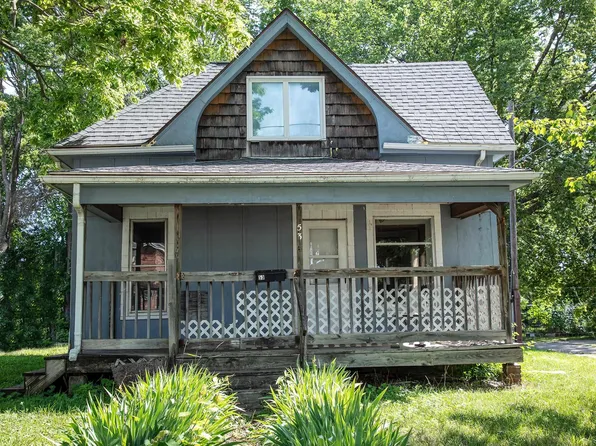 53 Lafayette St, Waterloo, IA 50703