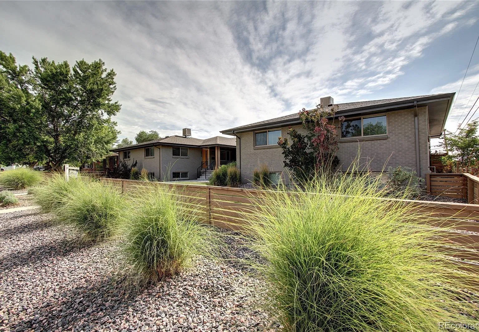 4 bed, 2010 sqft, $2,750 — Photo 1