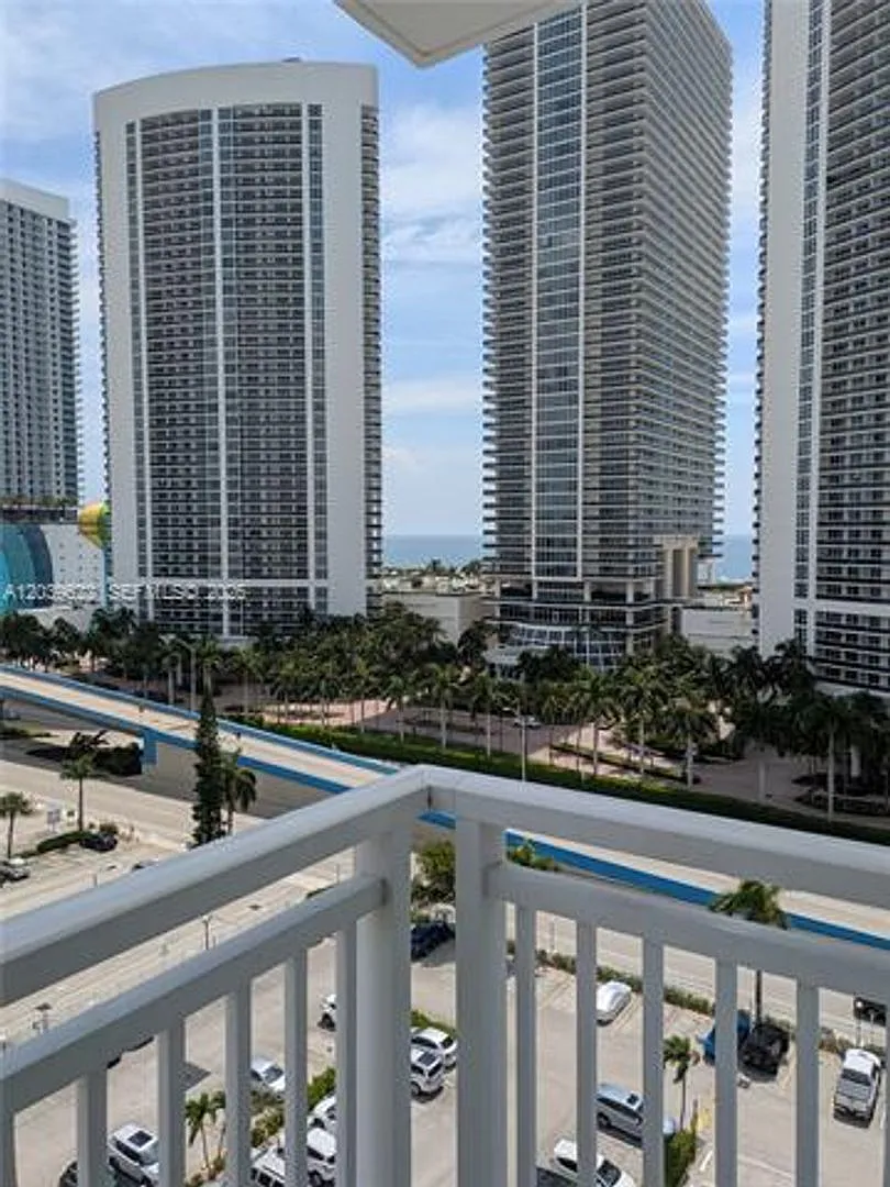 1849 S Ocean Dr cu-1407, Hallandale Beach, FL 33009 — Photo 2