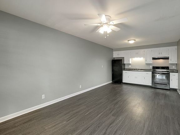 5th image of 120 Walnut St APT 24