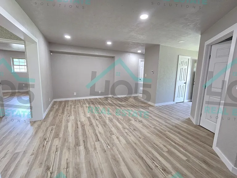5511 Judy Dr — Photo 3