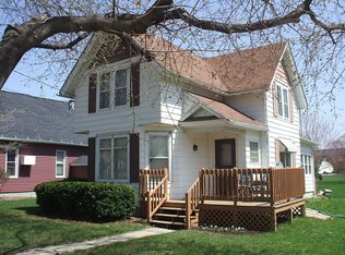44 River St, Belleville, WI 53508