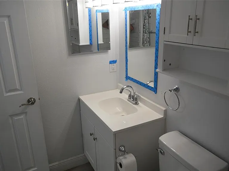 8201 Donaldson Dr — Photo 22