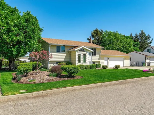 25921 E Wabash Ave, Newman Lake, WA 99025