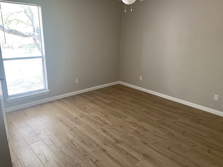 3120 Oak Ridge Point — Photo 14