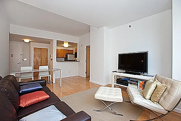 Sold by Fenwick Keats Real Estate | media 28