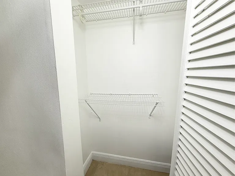 585 NE 66th St #2 — Photo 4