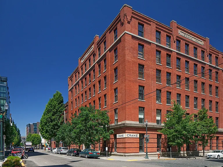 Portland, OR Crane Flats and Lofts Exterior