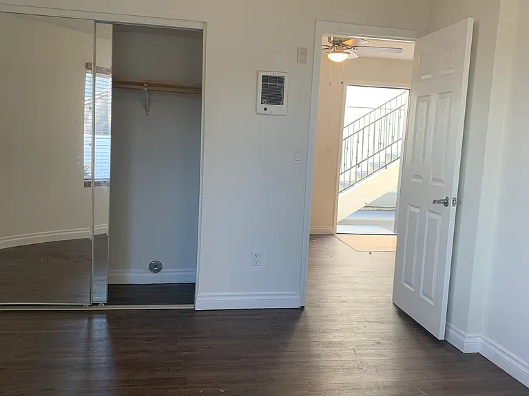 Cascadia Apartments — Photo 18