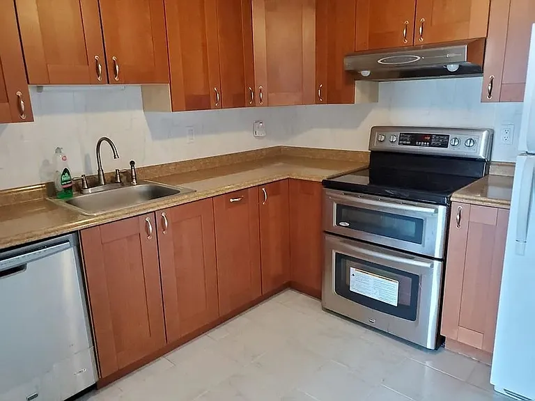585 Revere Beach Pkwy #311 — Photo 4