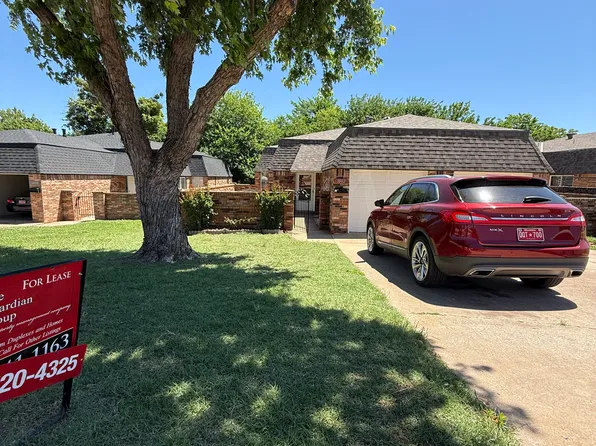 1002 Jefferson St #1002, Edmond, OK 73034