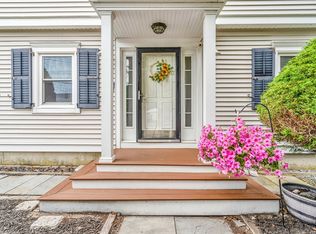 65 Bateman Ave, Revere, MA 02151