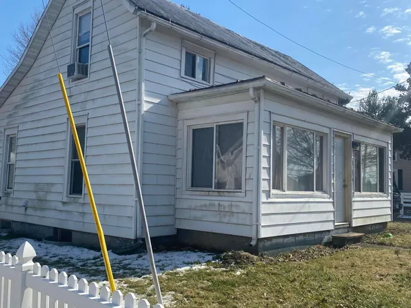 314 S Main St, Pleasantville, OH 43148