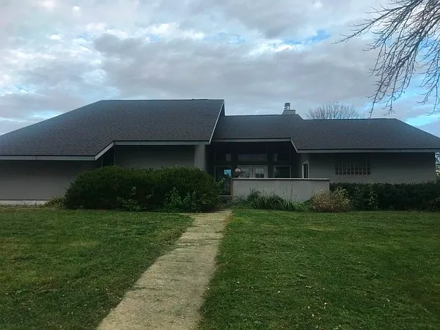 702 Jeffery Dr photo 1