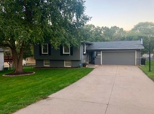 1318 S 163rd Ave, Omaha, NE 68130