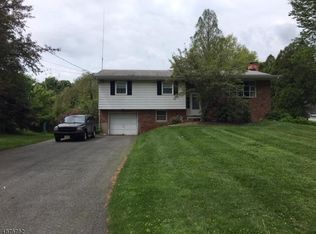 17 Kenmar Rd, Budd Lake, NJ 07828
