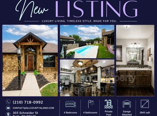 303 Schneider St, Poth, TX 78147