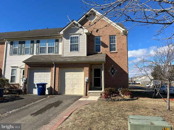 19 Poppyseed Dr