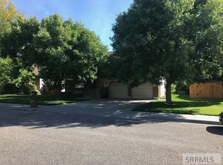 1065 Country Rd, Idaho Falls, ID 83402