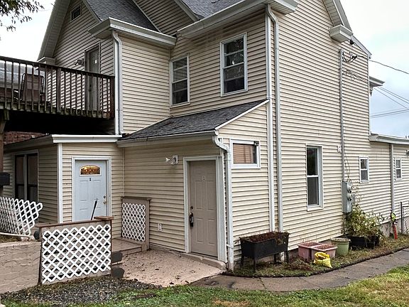2nd image of 100 Hudson Ave Unit 1