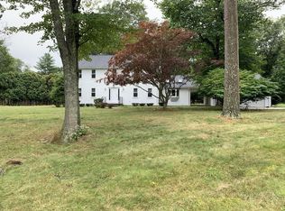 181 Riverside Dr, Norwell, MA 02061