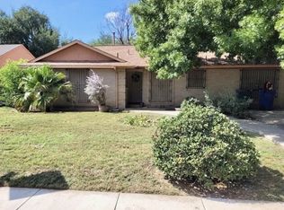 609 Allende St, Laredo, TX 78041