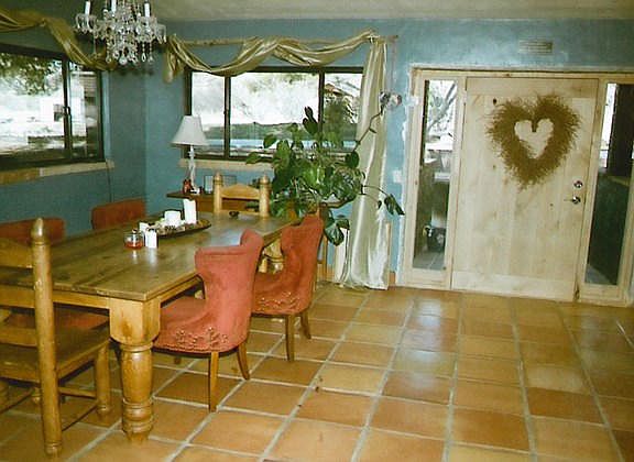 4th image of 4555 N Peyton Place