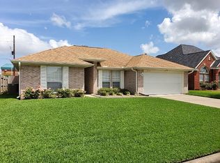 3410 Lake Arthur Dr, Port Arthur, TX 77642