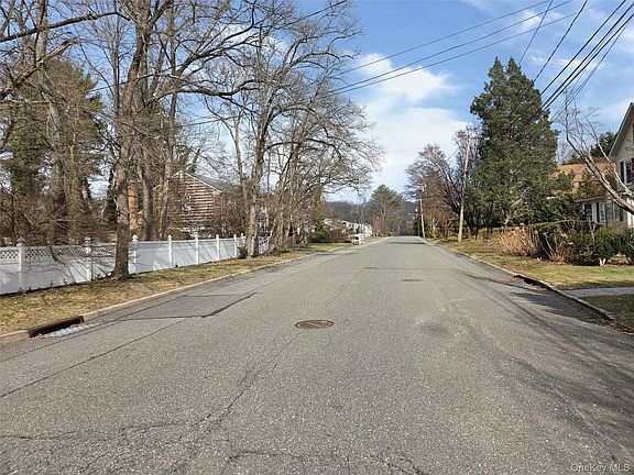 5th image of 54 Cocks Lane