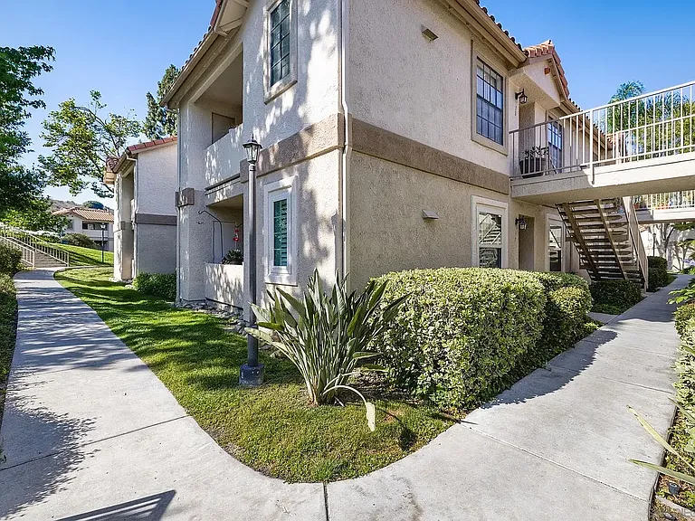 10309 Azuaga St #37 — Photo 23