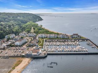 23 Lighthouse Point Rd #402, Highlands, NJ 07732